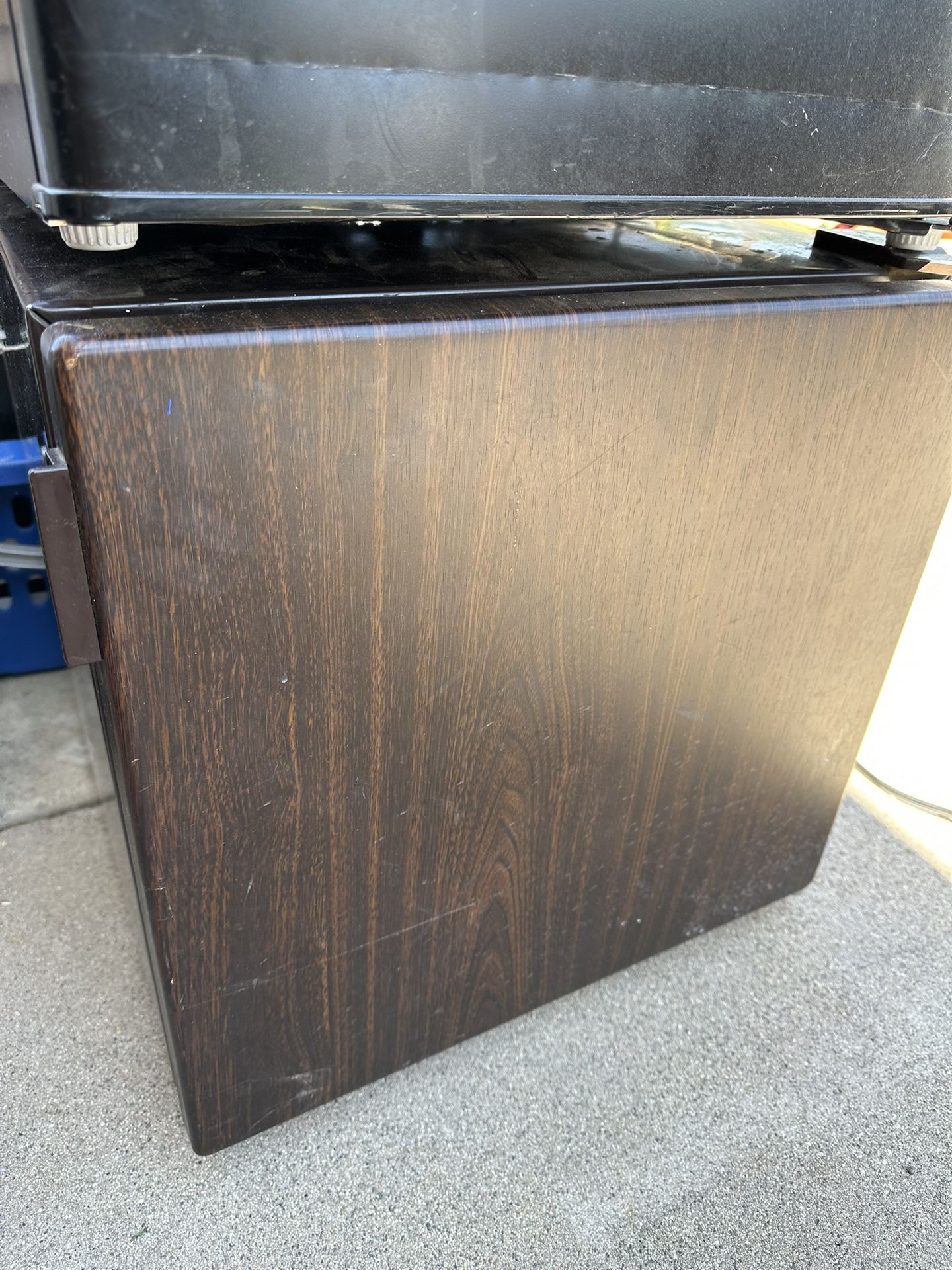 Mini Fridge
