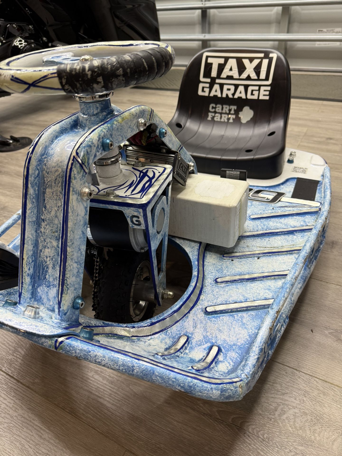 Taxi Garage. Crazy Kart Cart Stage 5