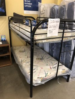Bunk bed with Mattresses