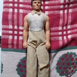 1985 Ken Doll.