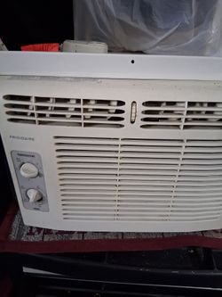 AC frigidaire
