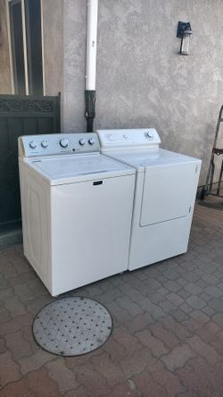 Washer and gas dryer