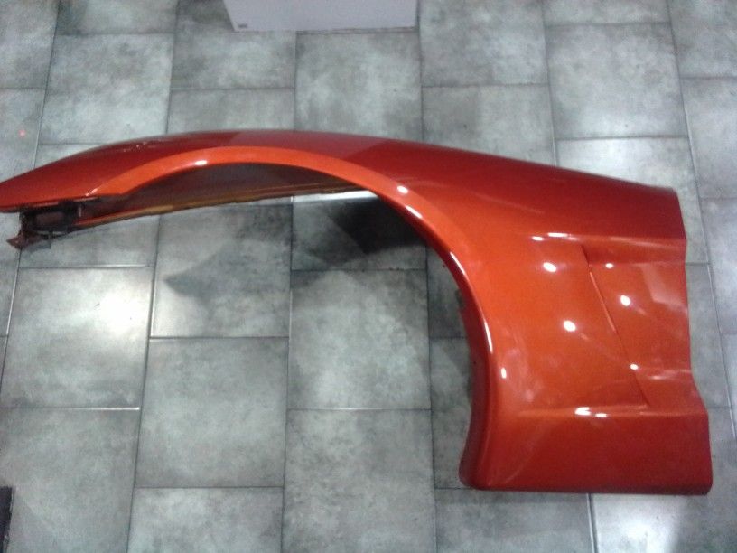 05-13 Corvette C6 Left LH Driver Front Fender OEM Atomic Orange 3722-S