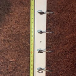 27” 6 Hook White Hat, Hook Board