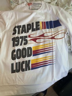 Staple long sleeve