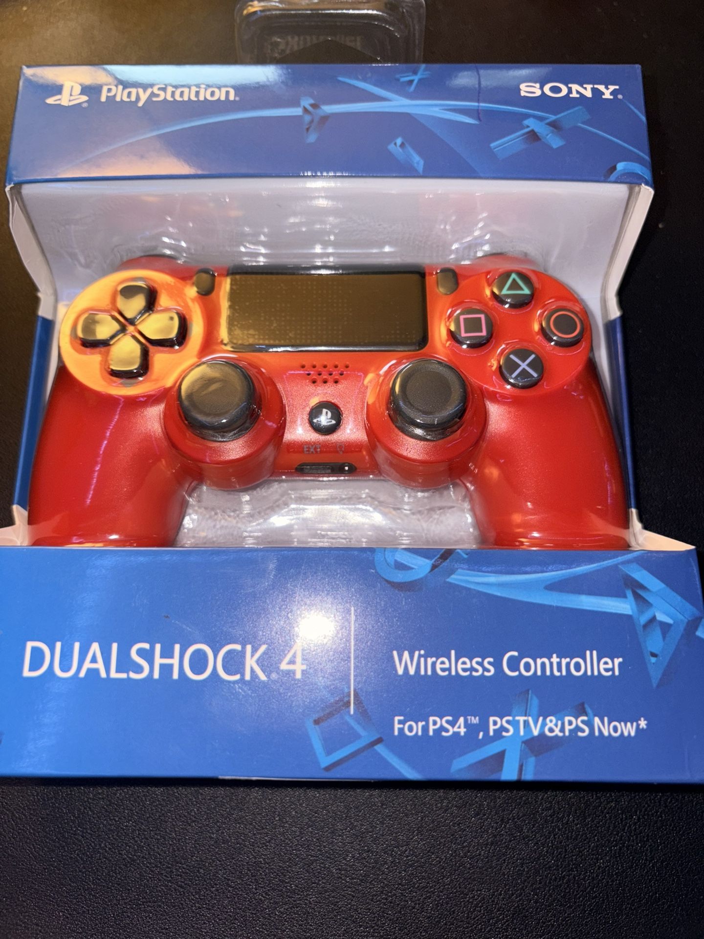 PS4 Controller In Box 