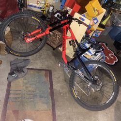 Rocky Mountain DH Slayer Mountain Bike