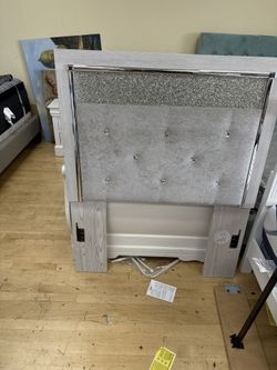 Twin Head Board On Clearance 