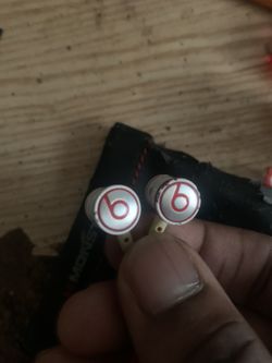 Beats By Dre Earphones