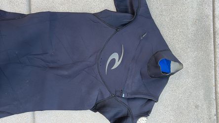Rip Curl E-Bomb Pro 2/2mm Chest-Zip Wetsuit Men’s M short sleeve