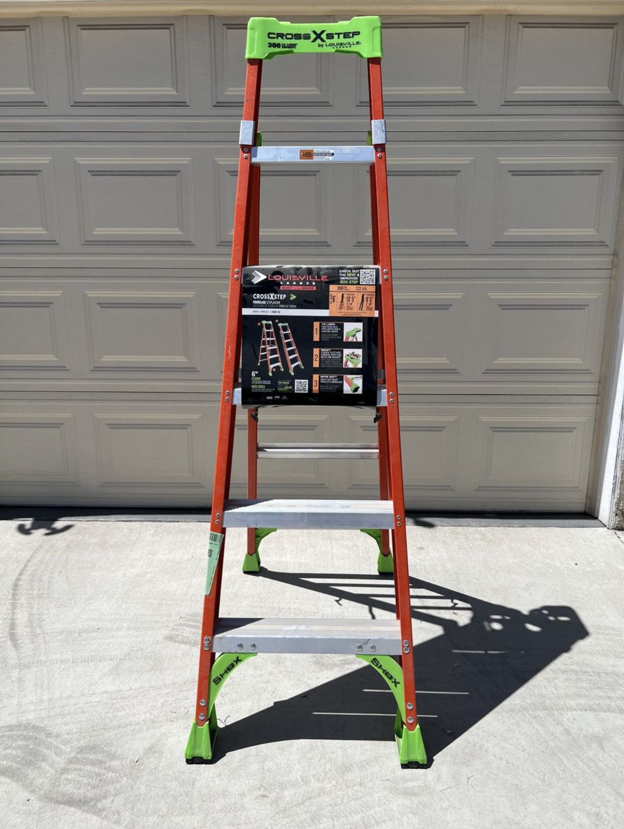 Louisville Ladder Cross Step 6 ft. Fiberglass Leaning Step Ladder (10 ft. Reach), 300 lbs. Load Capacity, Type IA Duty Rating 