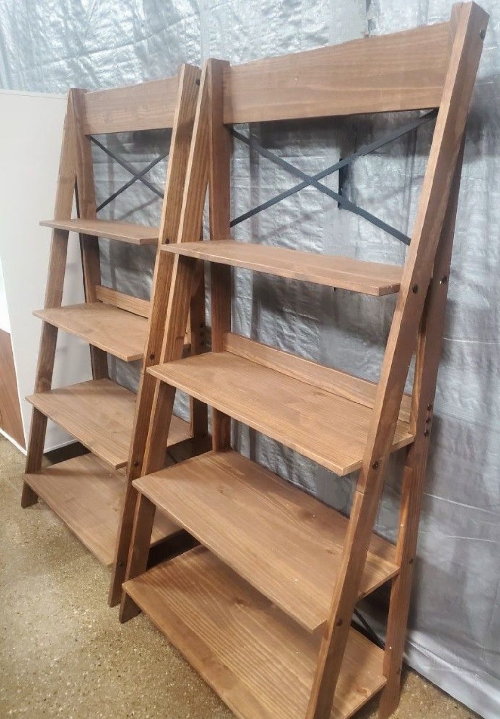 New Rustic Solid Wood Ladder Bookshelf 