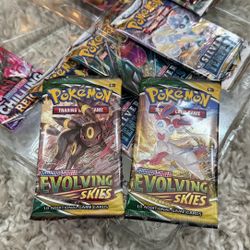 2x Evolving Skies Booster Packs 