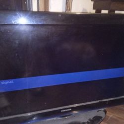  32-in Toshiba Television 