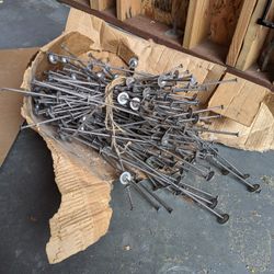 Opened box  8" Concrete Snap ties
