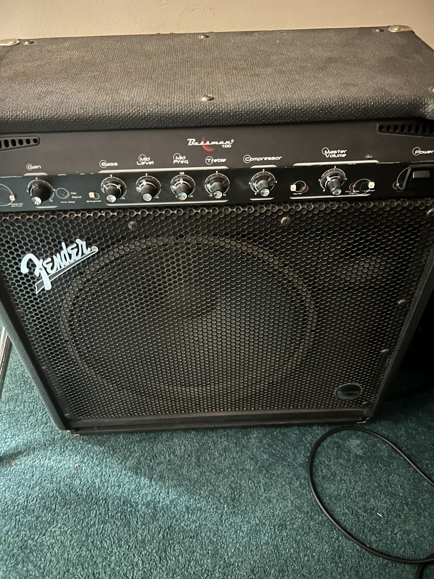 Used Fender Bassman 100 Bass Combo Amp