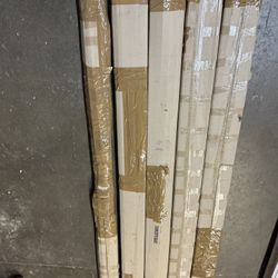 Fasade Crown Moldings match many of the Fasade ceiling line finishes and are available in two styles, Classic and Grand Baroque. Made of finger-jointe