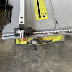 Ryobi Table Saw