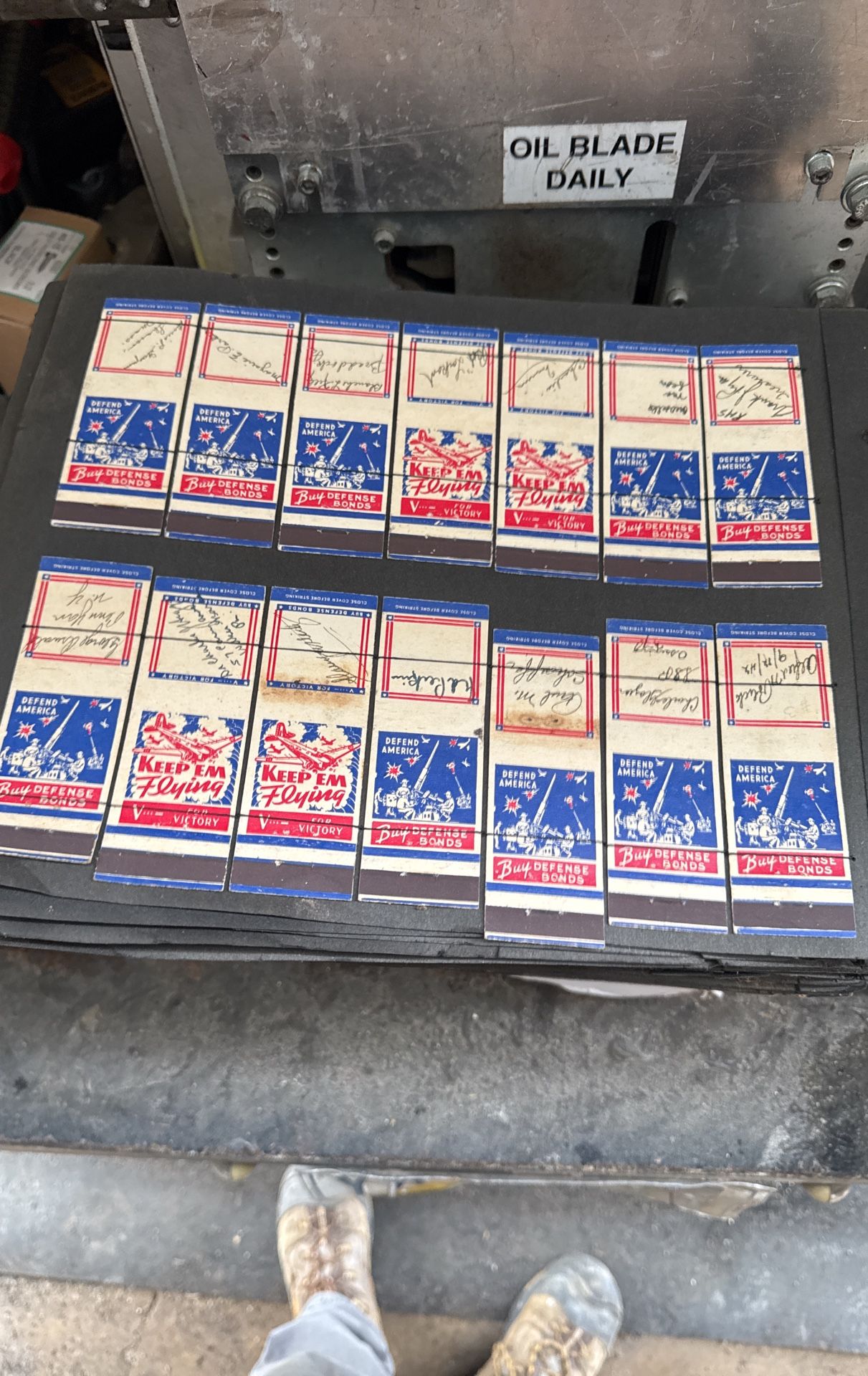 Approx 400 Vintage Matchbooks In Album