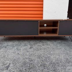 Stand TV—New In Box 