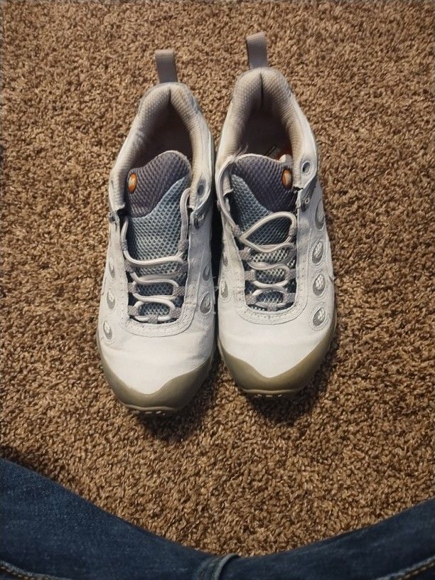 Women Size 10.5 Merrell