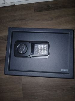 Electric lock safe