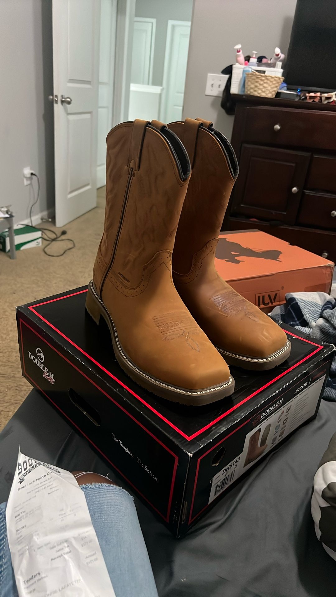 Men 10” Non Metallic Waterproof Wide Square Composite Toe Roper Boots