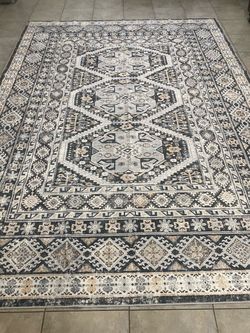 Beautiful 9x12 washable area rug
