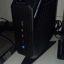 Mini Gaming PC (Minisforum HX99G)