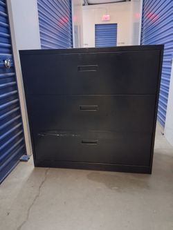 Metal File Cabinet With Key Letter Or Legal Size