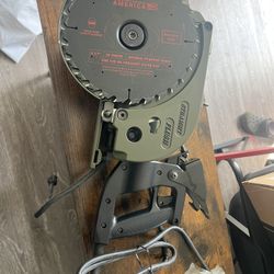 Cuz-D Straight Flush Cut Saw & 8 1/2 Inch & 40 Tooth Carbide Tipped Blade