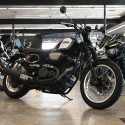 2017 YAMAHA SCR950