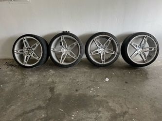 20 Inch Prive Lux Rims and Tires