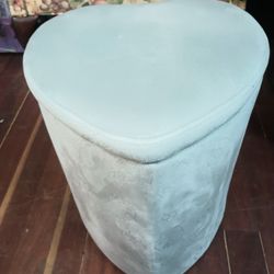 Hello Kitty Vanity Stool Gray Velvet Heart Shaped Storage Ottoman

