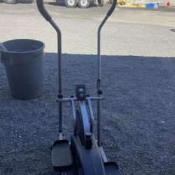 BODYRIDER WOKING UP BIKE