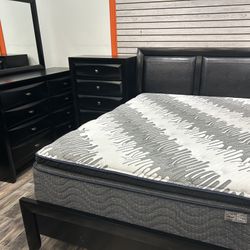Emily Black bedroom set $899