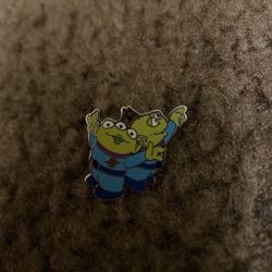 Green Aliens Disney Pin