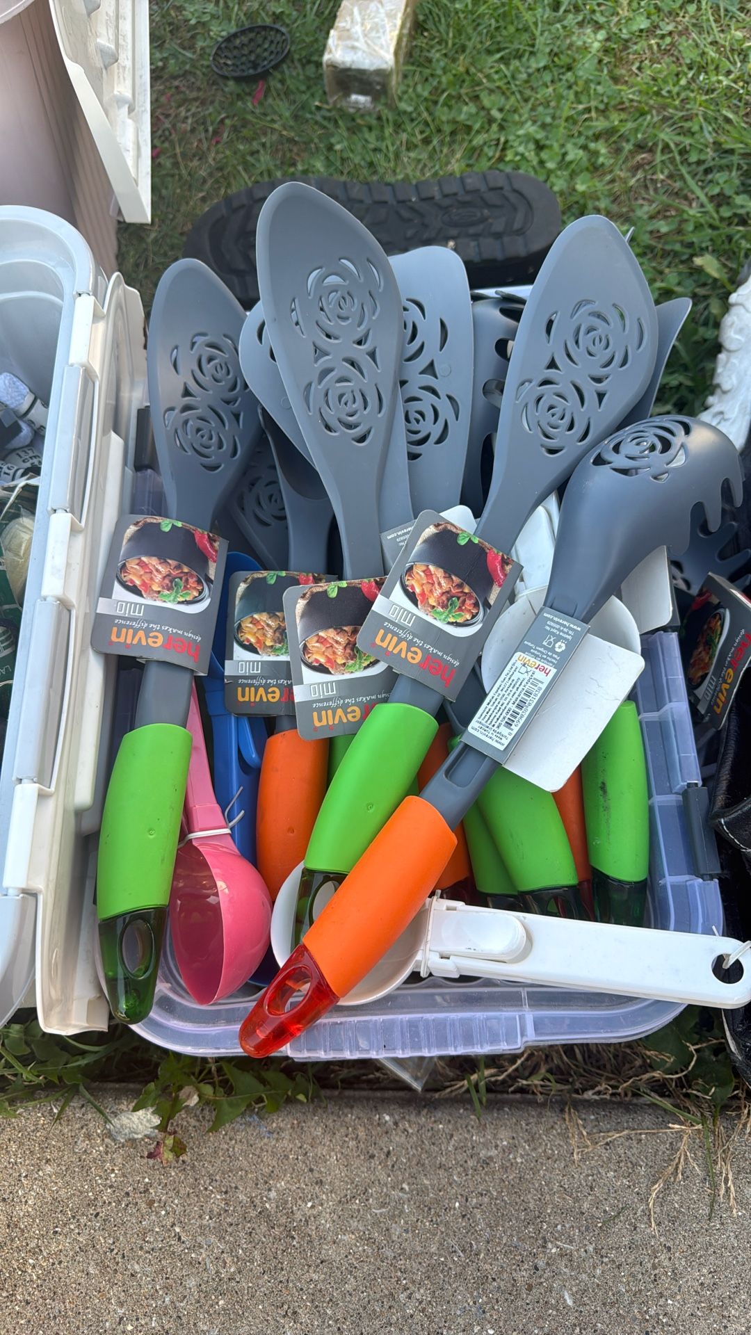 Kitchen Utensils New