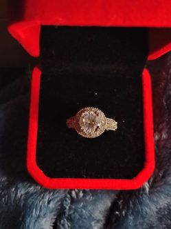 JEWLERY BOGO SALE!!