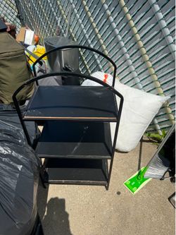 Shelf sale