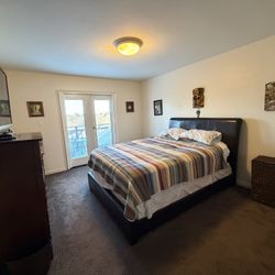 bedroom set 