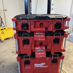 Milwaukee 3 Piece Rolling PackOut 