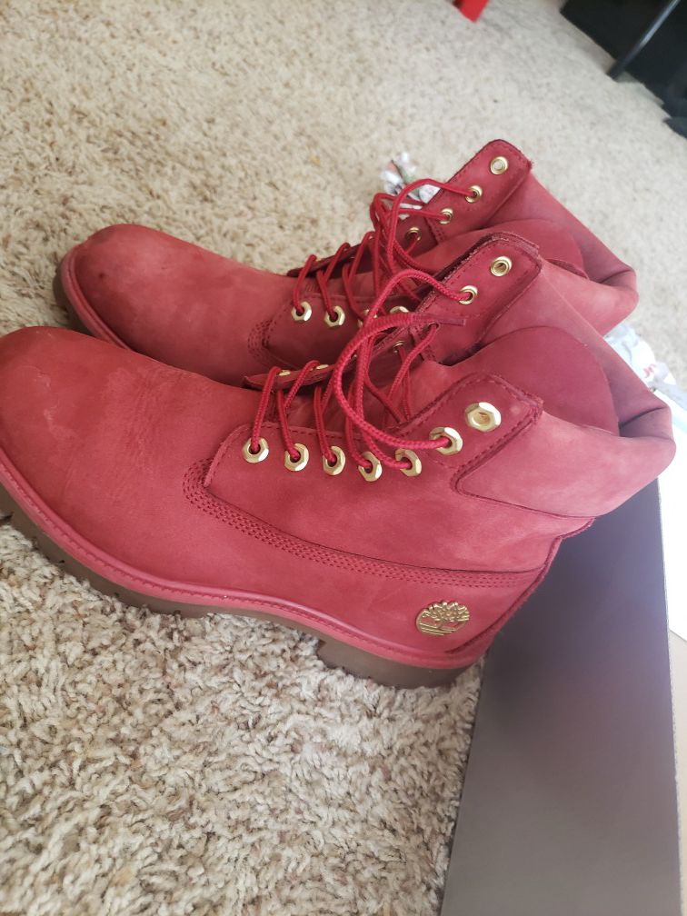 Timberland Ruby fire reds. Size 8.5