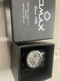 Omax Watch