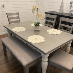 Dinning Table