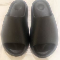 Authentic Brand New Yeezy Slide