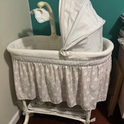 Bassinet 