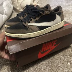 Travis mocha size 12