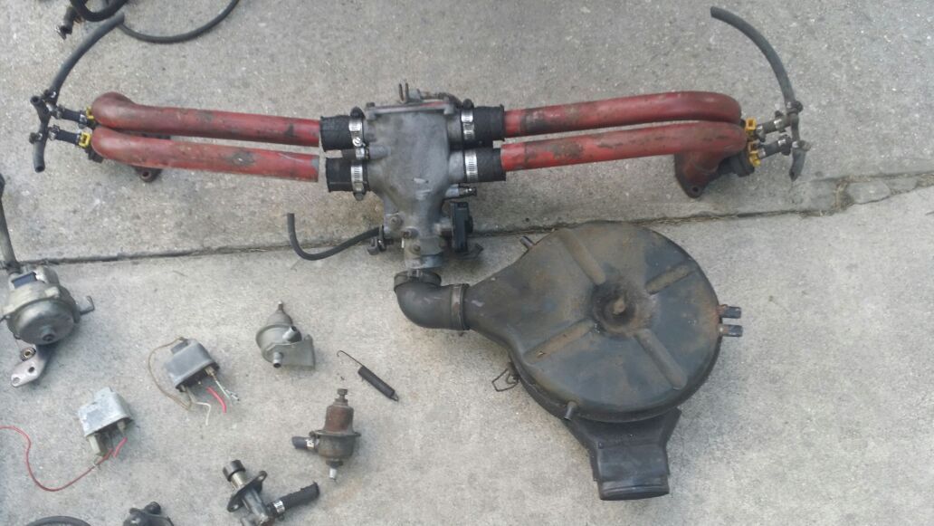 Fuel Injection system from a running VW squareback type 3 for Sale in