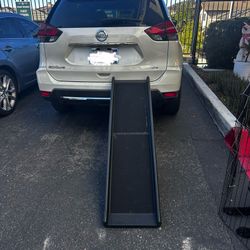 Collapsible Dog Ramp With Slip Proof Surface